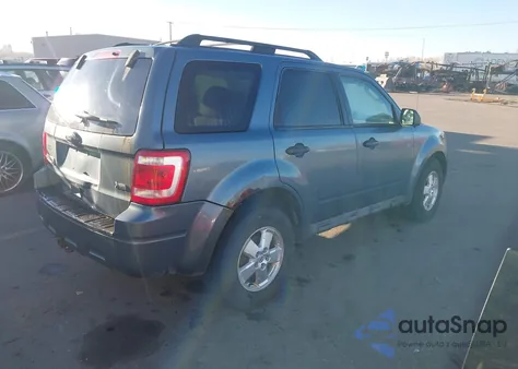 2010 Ford Escape Xlt from USA, damaged, VIN 1FMCU9DG4AKD46051